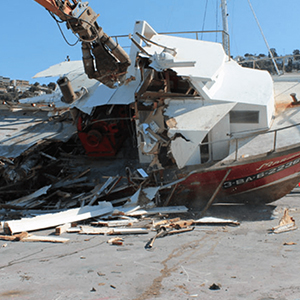 Desguace de barco con Femevi