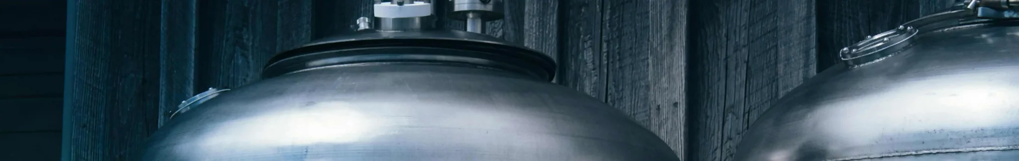 Limpieza profesional de separadores de hidrocarburos en instalaciones industriales por el equipo de Femevi en Cataluña.